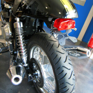 Support de plaque ACCESS DESIGN passage de roue noir Triumph Bonneville 900