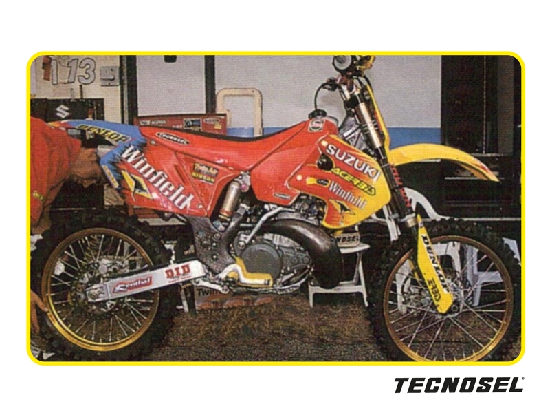 Kit déco complet TECNOSEL Team Suzuki 1999