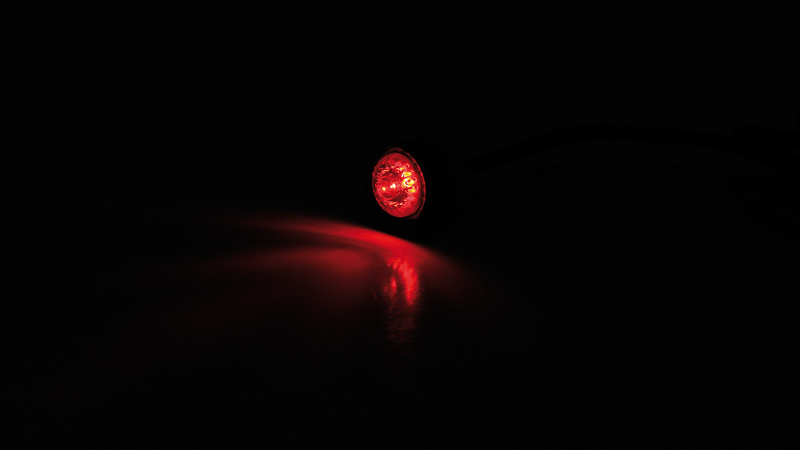 Feu arrière LED HIGHSIDER pro - Mono - noir/translucide - 1 pièce